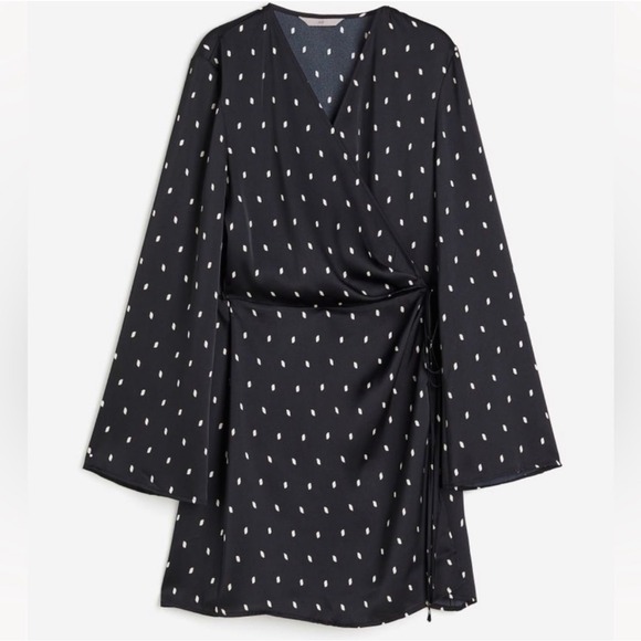 H&M Dresses & Skirts - HM Black Satin Wrap Mini Dress White Dash Print Bell Sleeve V-Neck Size Medium